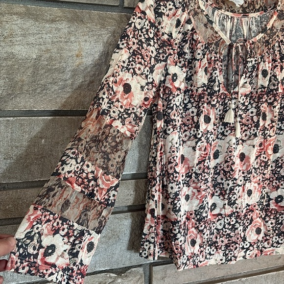 Lucky Brand Pink Smocked Tie Front Blouse - Picture 3 of 11